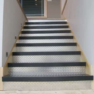 Лист алюминиевый тисненый 5052 4x8, алюминиевый ромбовидный лист 5754 100 мм x 1600 мм