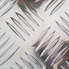 Плита проступи алюминиевой плиты проступи 5 баров плиты пола алюминиевой алюминиевая